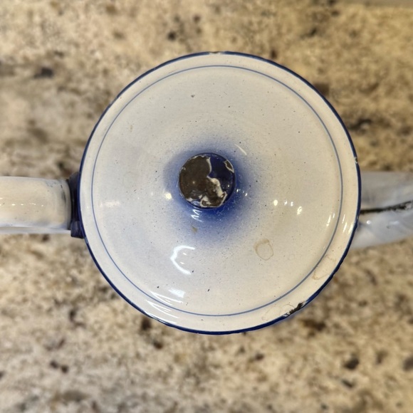Vintage blue & white Enamelware Coffee Pot - Picture 5 of 10